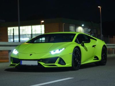 Rent a Lamborghini Huracan EVO in Düsseldorf
