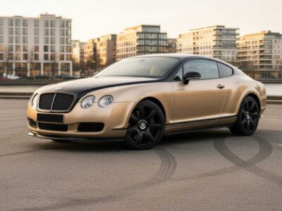 Rent a Bentley Continental GT in Düsseldorf