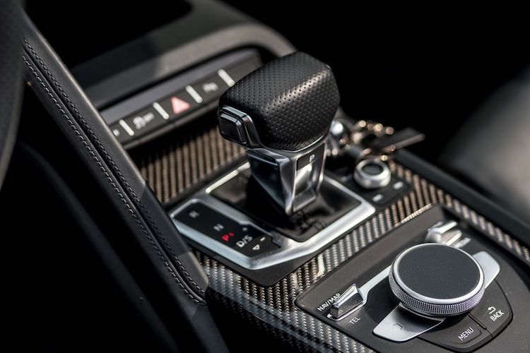 Interieur from Audi R8 Performance Spyder in Siegen