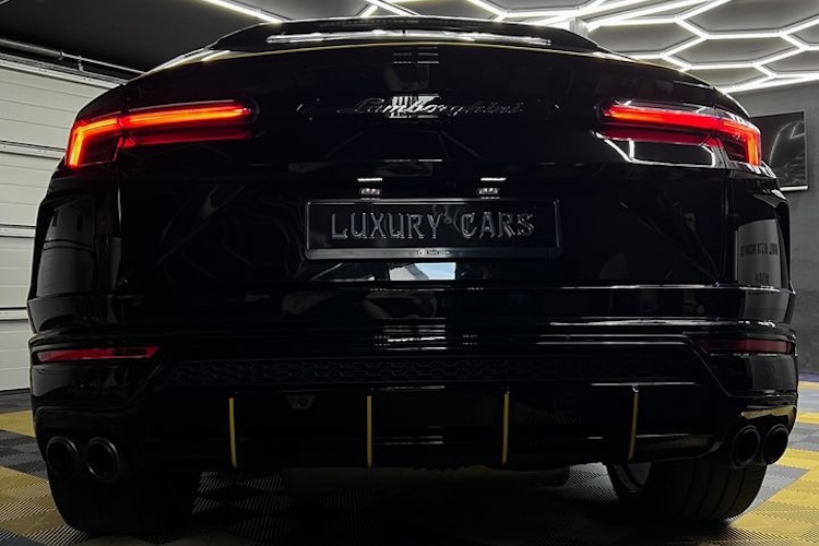 back site view form Lamborghini Urus in Kassel