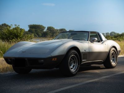 Rent a Corvette C3 Targa in Hamburg