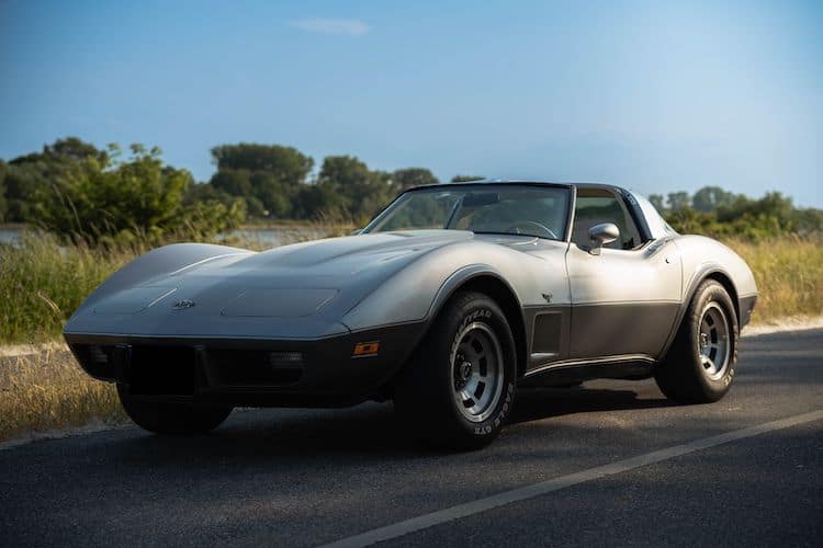 Rent a Corvette C3 Targa in Hamburg