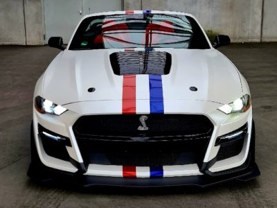 Rent a Ford Mustang GT Convertible in Frankfurt
