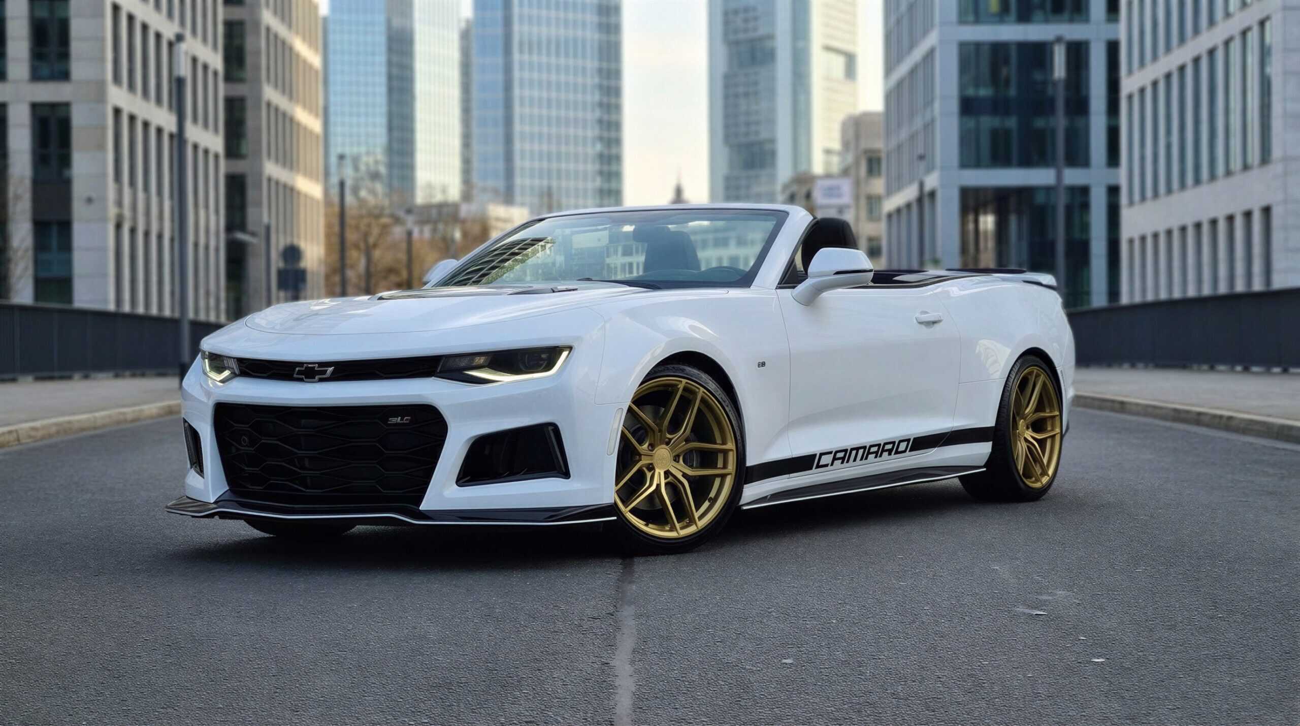 Rent a Chevrolet Camaro SS Convertible in Frankfurt hero