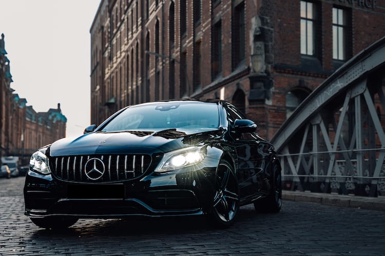 Rent a Mercedes G63S AMG in Hamburg