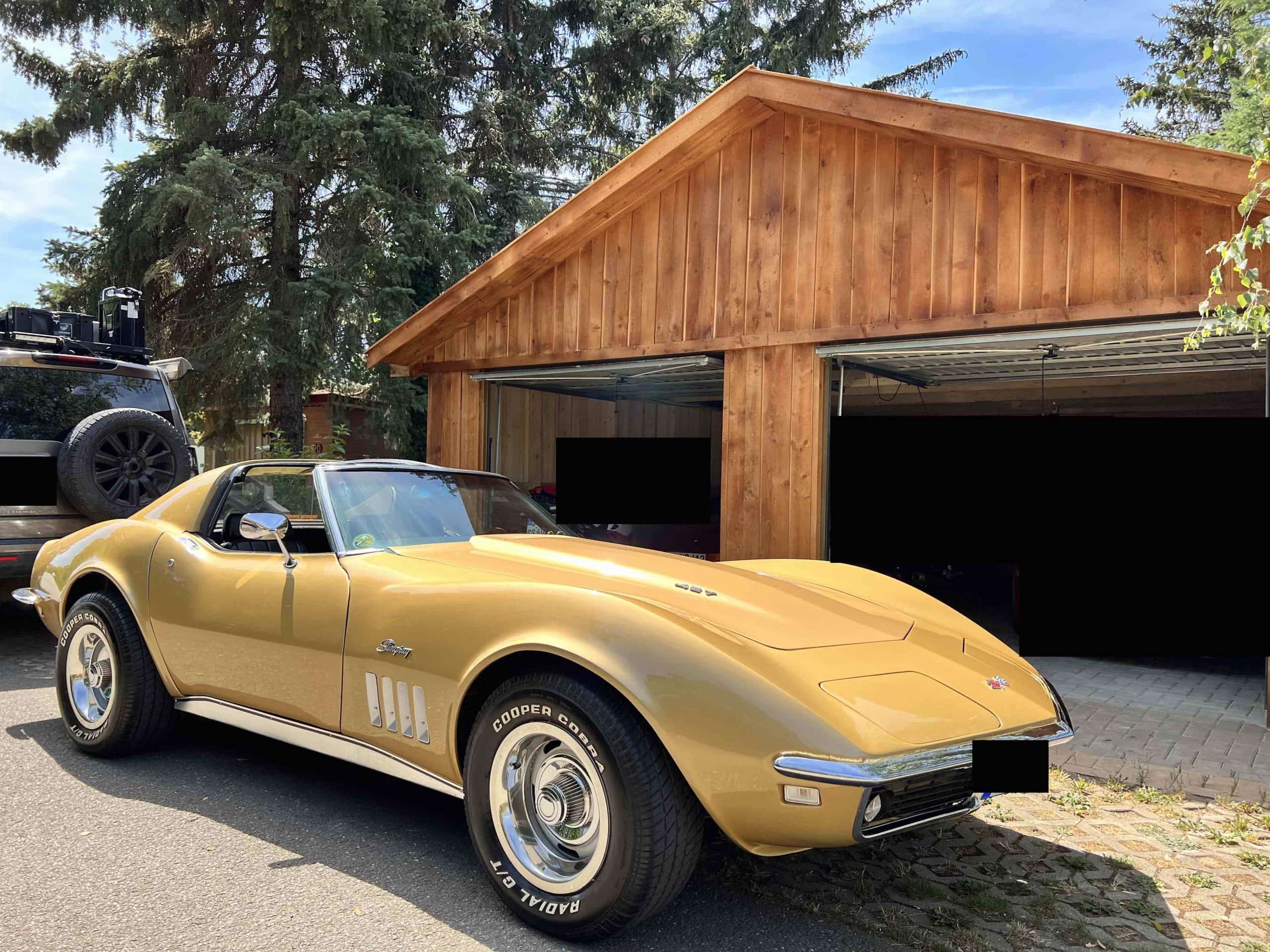 Rent a Corvette C3 Stingray