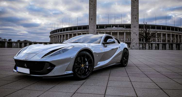 Rent a Ferrari 812 Superfast in Berlin