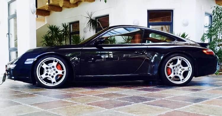 Rent a Porsche 911 Carrera S in Saarbrücken