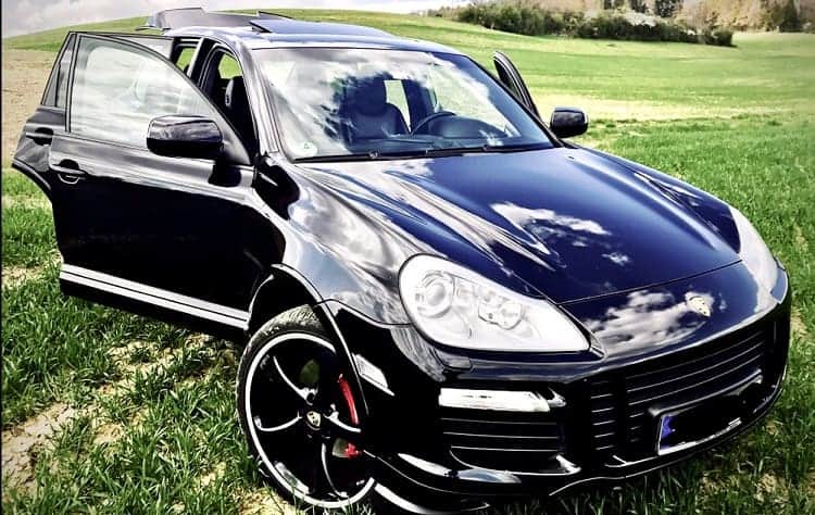 Rent a Porsche Cayenne in Saarbrücken