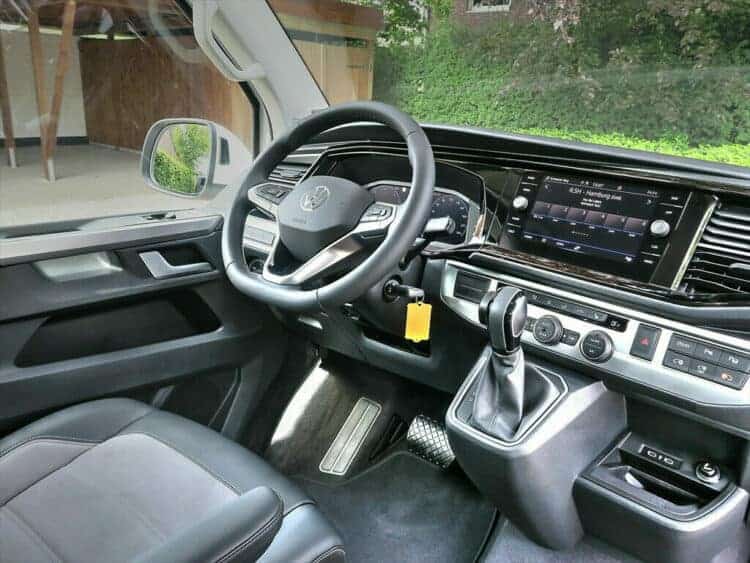 Rent a VW T6 Multivan in Frankfurt