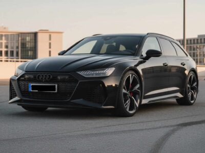 Rent an Audi RS6 in Berlin hero