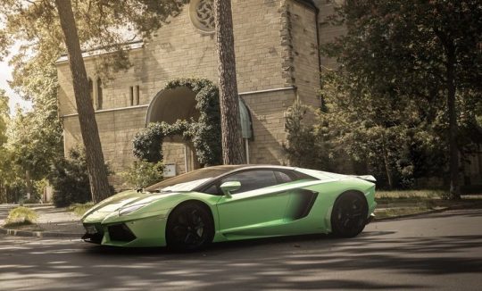 Rent a Lamborghini LP-700 Aventador in Berlin