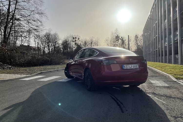 Rent a Tesla Model 3 Performance in Kassel