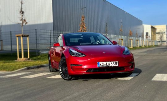 Rent a Tesla Model 3 Performance in Kassel