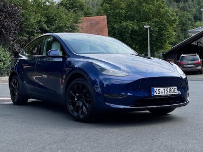 Rent a Tesla Model Y LR in Kassel