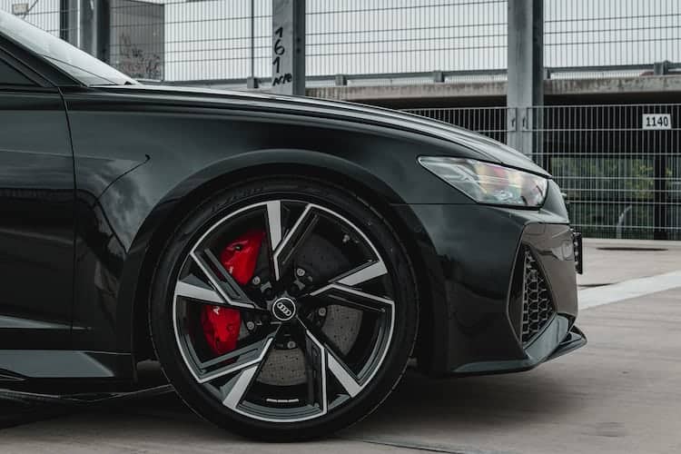 Rent an Audi RS6 in Berlin