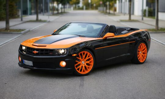 Rent a Chevrolet Camaro SS Convertible in Stuttgart hero