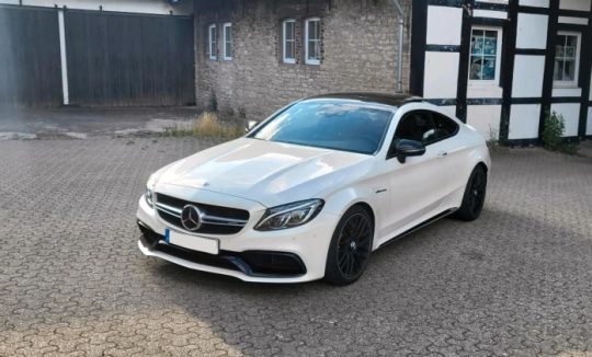 Rent a Mercedes C63S AMG in Bielefeld
