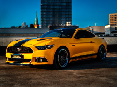 Rent a Ford Mustang GT in Düsseldorf