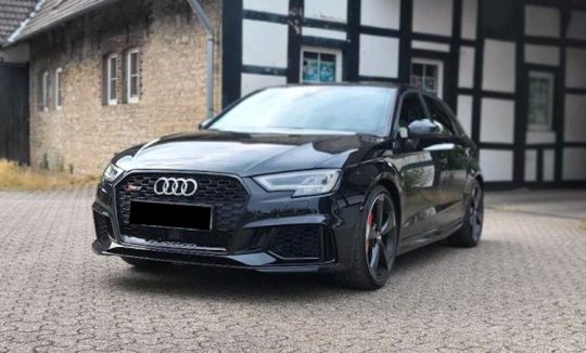 Rent an Audi RS3 in Bielefeld