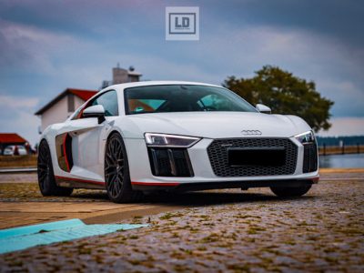 Rent an Audi R8 V10 in Greifswald