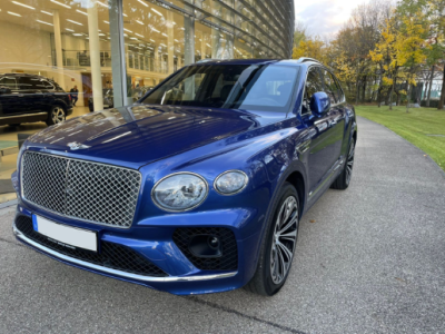 Rent a Bentley Bentayga in Munich