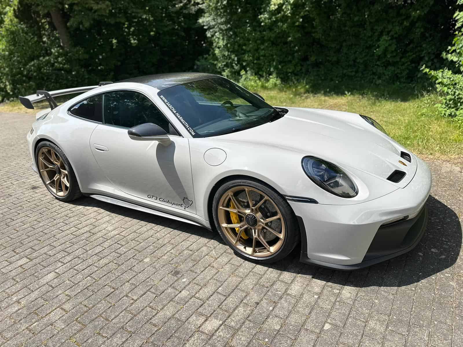 Rent a Porsche 911 GT3 Clubsport in Ulm