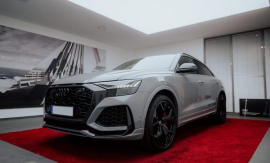 Rent an Audi RSQ8 in Paderborn