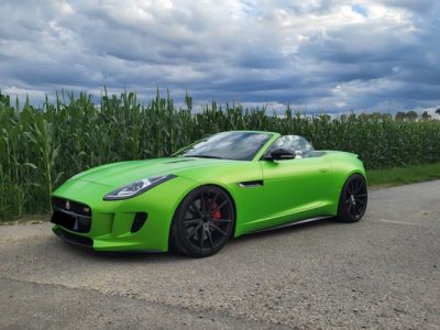 Rent a Jaguar F-Type in Freiburg