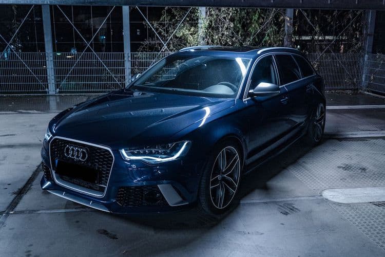 Rent an Audi RS6 in Paderborn
