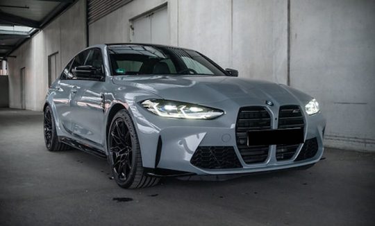 Rent a BMW M3 xDrive in Frankfurt