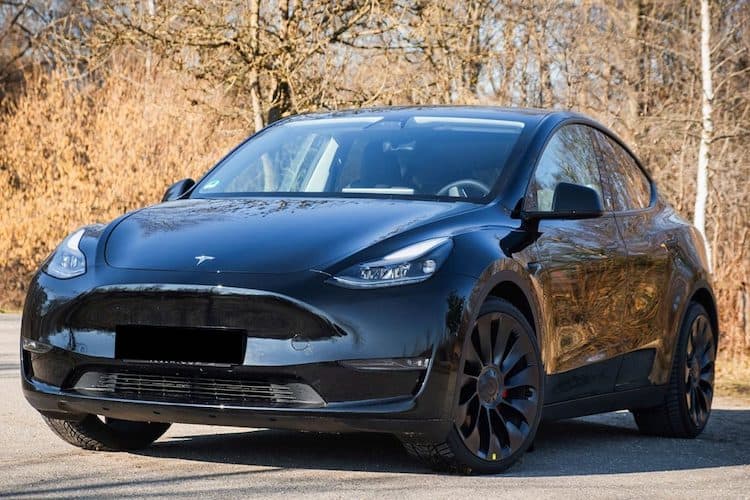 Rent a Tesla Model Y Performance in Munich