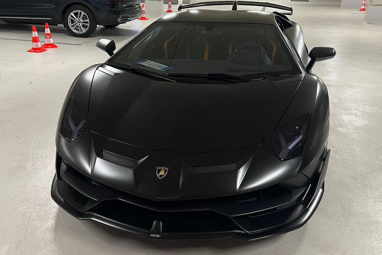 Rent a Lamborghini Aventador SVJ in Munich