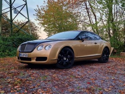 Rent a Bentley Continental GT in Düsseldorf
