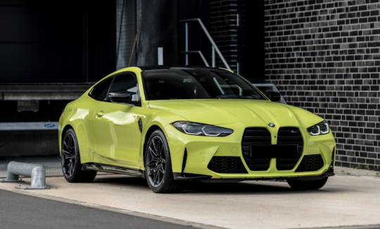 Rent a BMW M4 Competition in Siegen