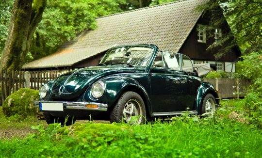 Rent a VW Käfer Cabrio 1600 in Dortmund