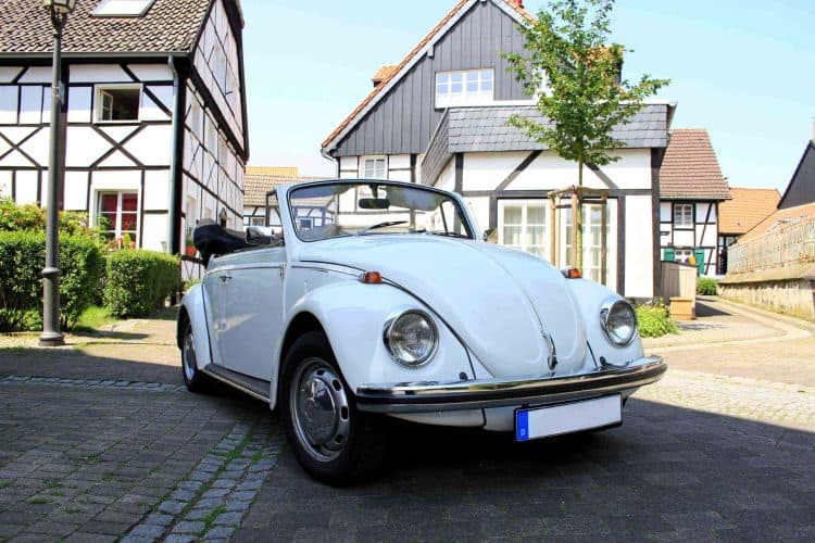 Rent a VW Käfer Cabrio 1500 in Dortmund