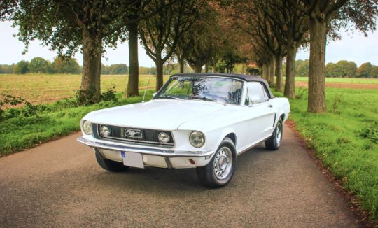 Rent a 1969 Ford Mustang GT Cabrio in Dortmund