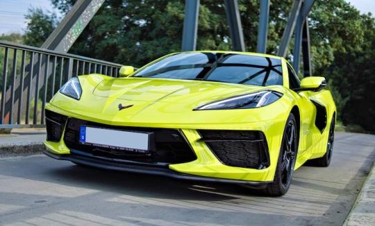 Rent a Corvette C8 2LT in Dortmund