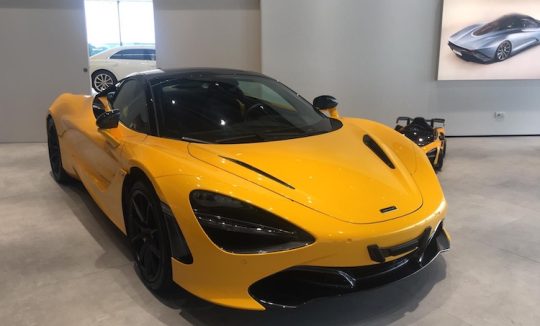 Rent a McLaren 720S Spider in Munich