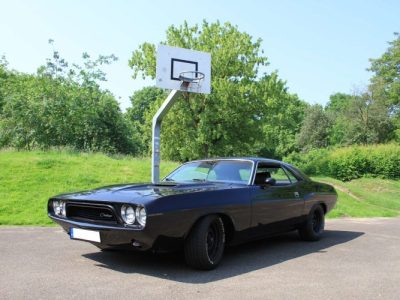 Rent a Dodge Challenger 1973 in Dortmund