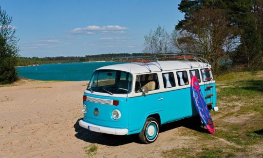 Rent a VW Bulli T2 1982 in Dortmund