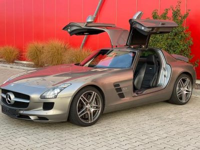 Rent a Mercedes AMG SLS Coupé in Munich