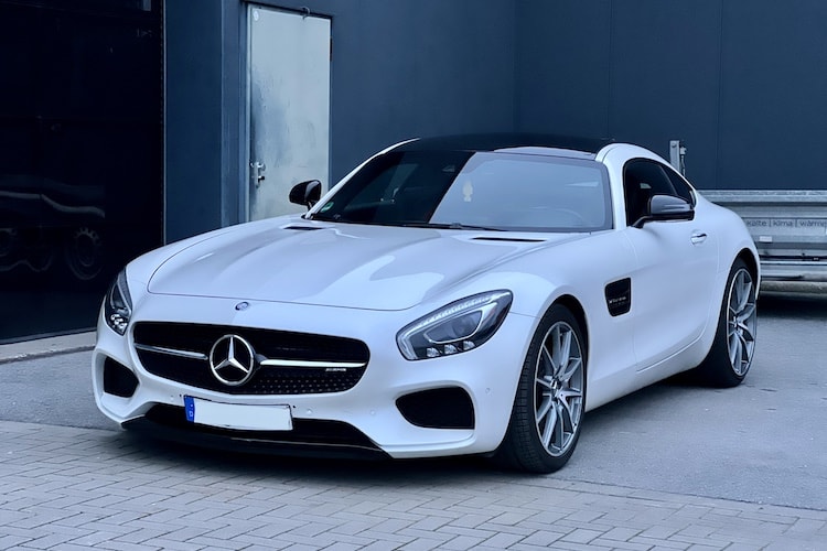 Rent a Mercedes AMG GTS in Dortmund