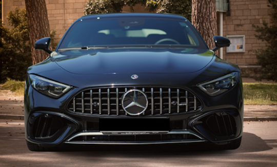 Rent a Mercedes SL 63 AMG in Berlin