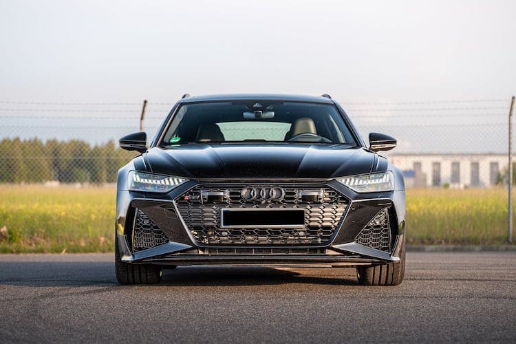 Rent an Audi RS6 C8 Avant in Munich