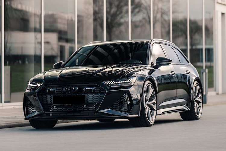 Rent an Audi RS6 long term