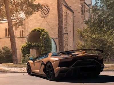 Rent a Lamborghini Aventador SVJ Roadster in Berlin