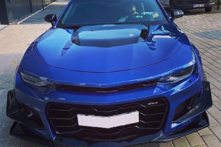 Rent a Chevrolet Camaro SS in Bonn