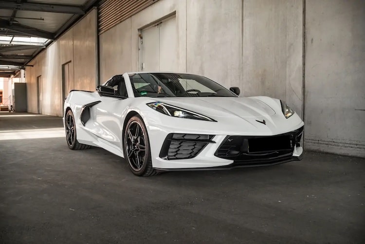 Rent a Corvette C8 Stingray 3LT in Frankfurt
